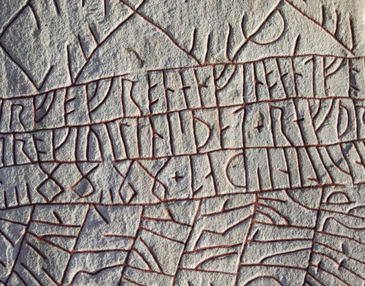 Les Runes : Histoire et création du Futhark