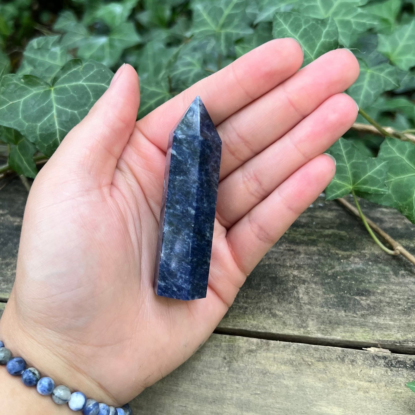 Pointe de guérison / Obélisque Sodalite