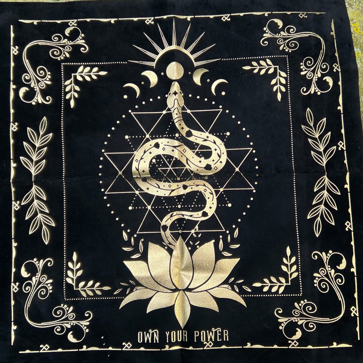 Nappe de Divination en velours noir - Serpent et Lunes