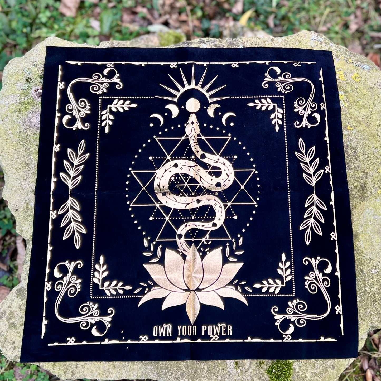 Nappe de Divination en velours noir - Serpent et Lunes