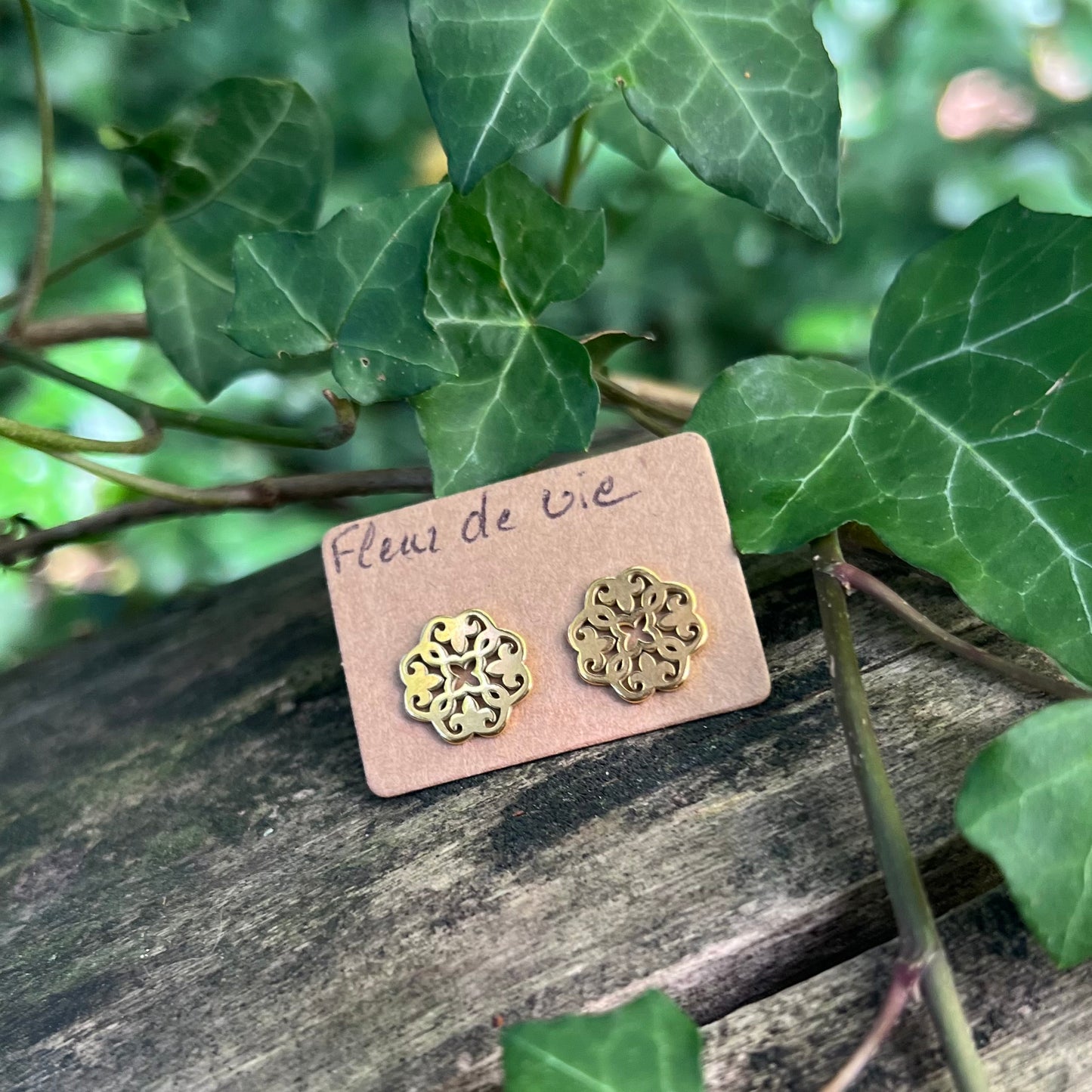 Boucles d’oreilles Fleur de vie - acier inoxydable doré