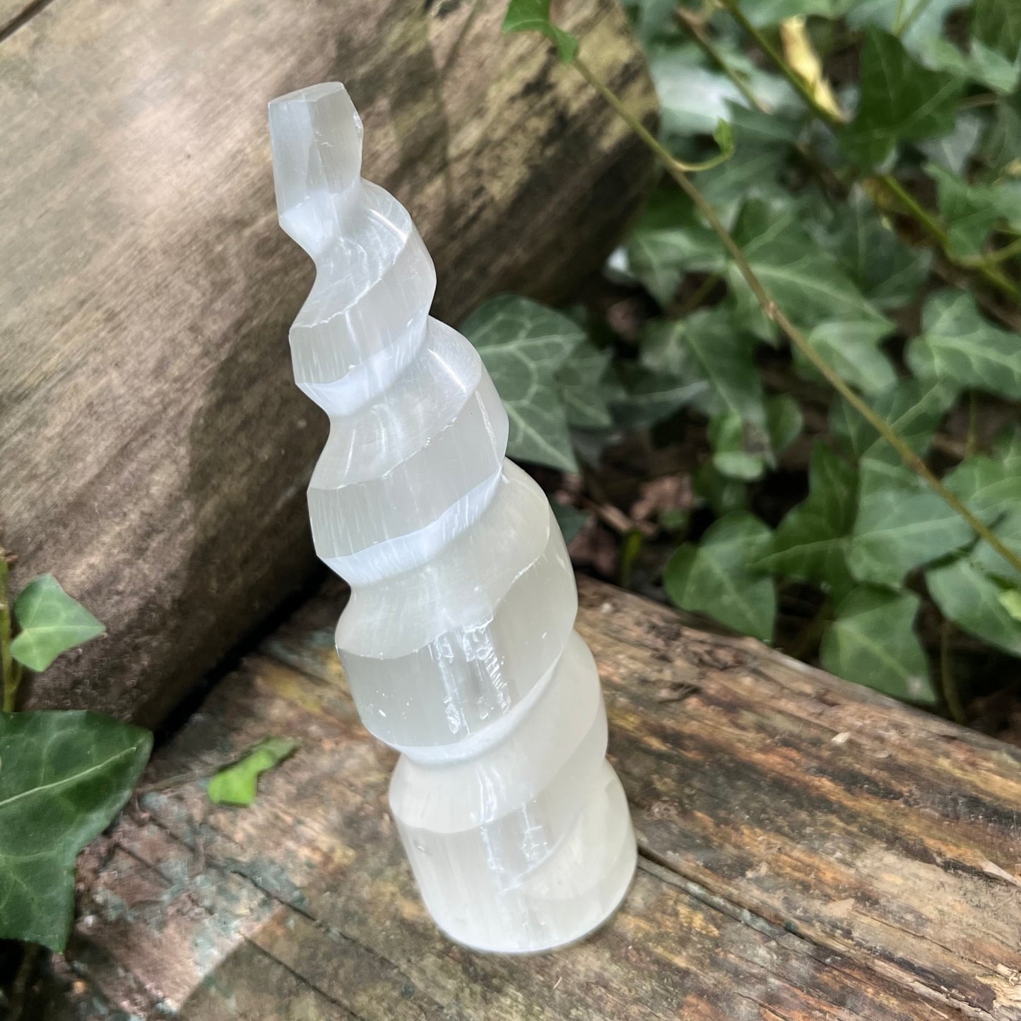 Pointe Sélénite spirale - 290g