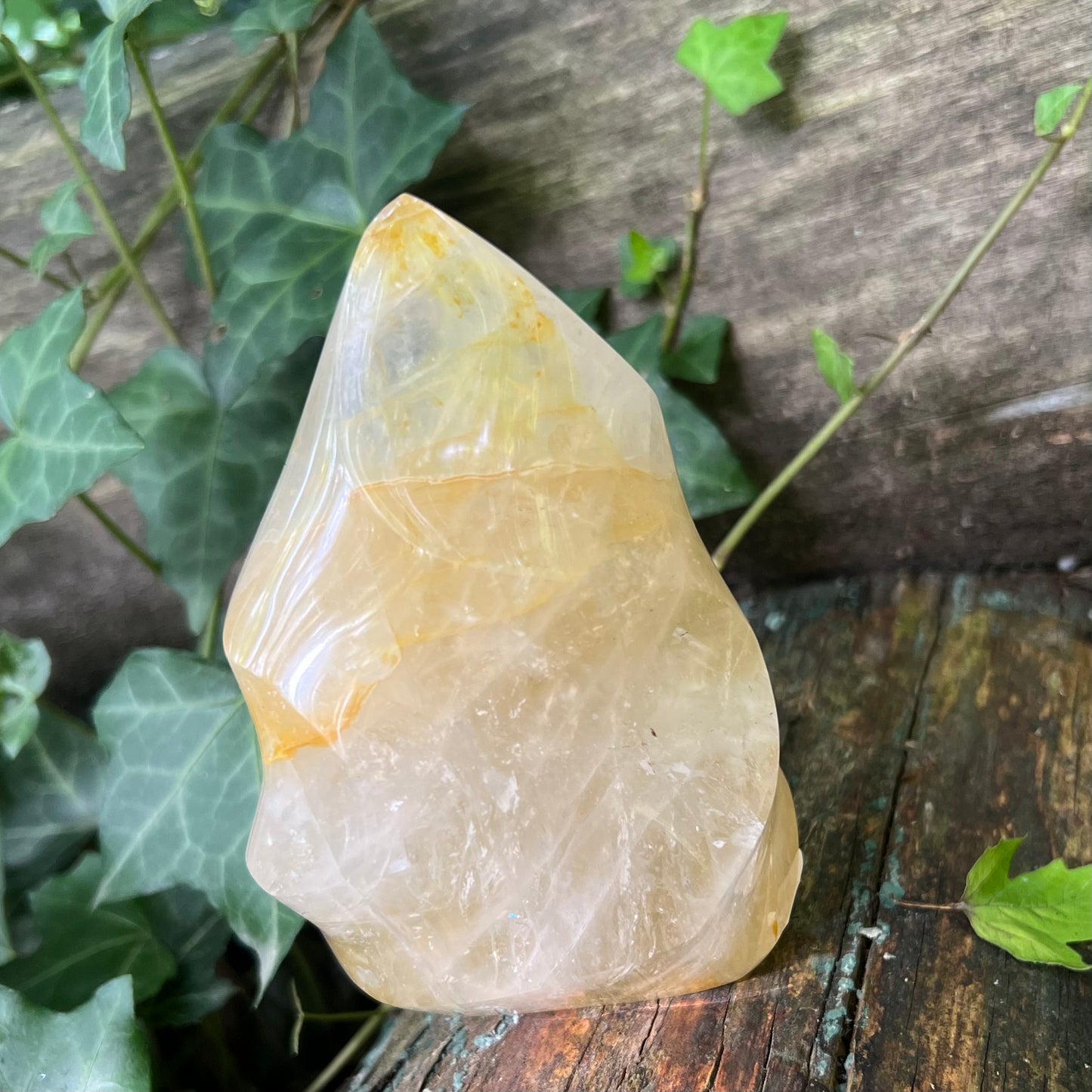 Flamme Quartz hématoïde jaune - 540g