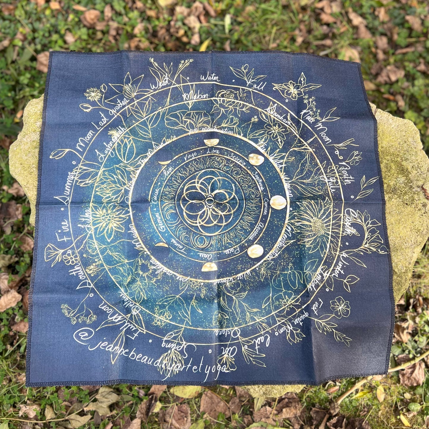 Nappe de Divination en tissus - Nature
