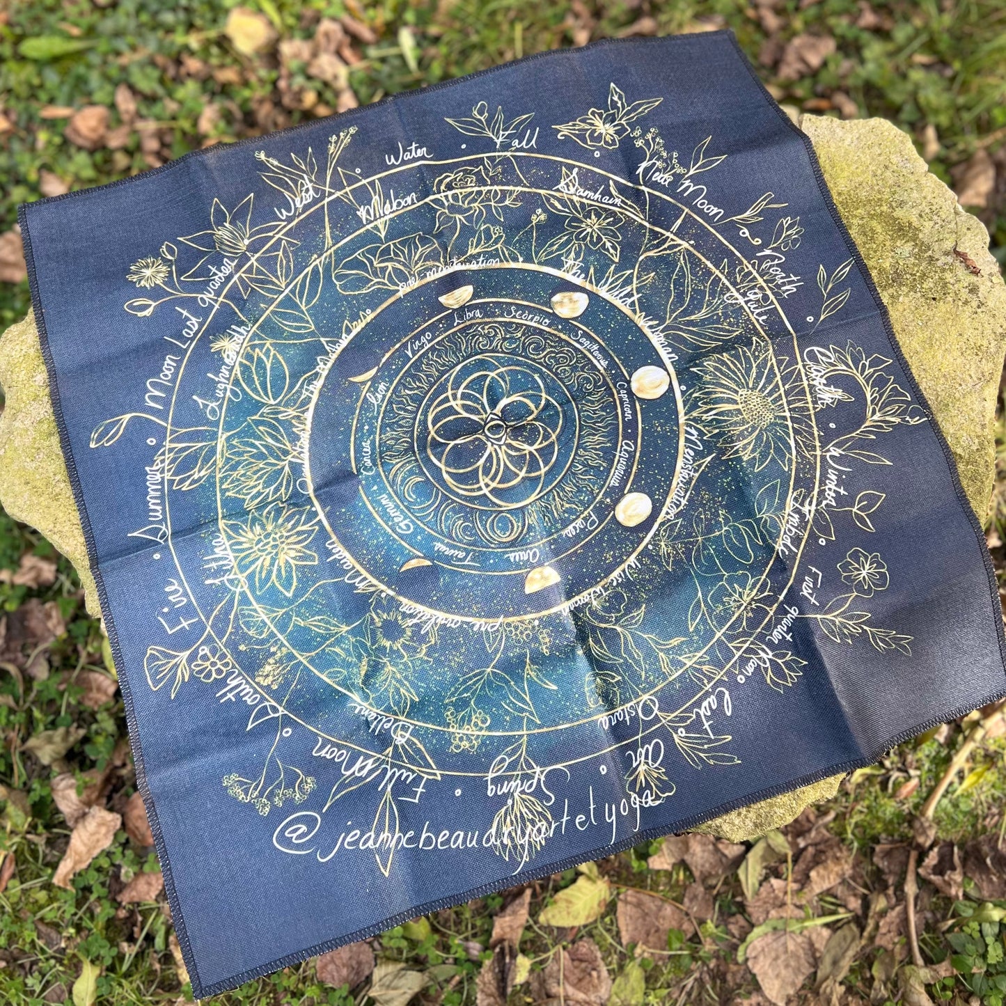 Nappe de Divination en tissus - Nature