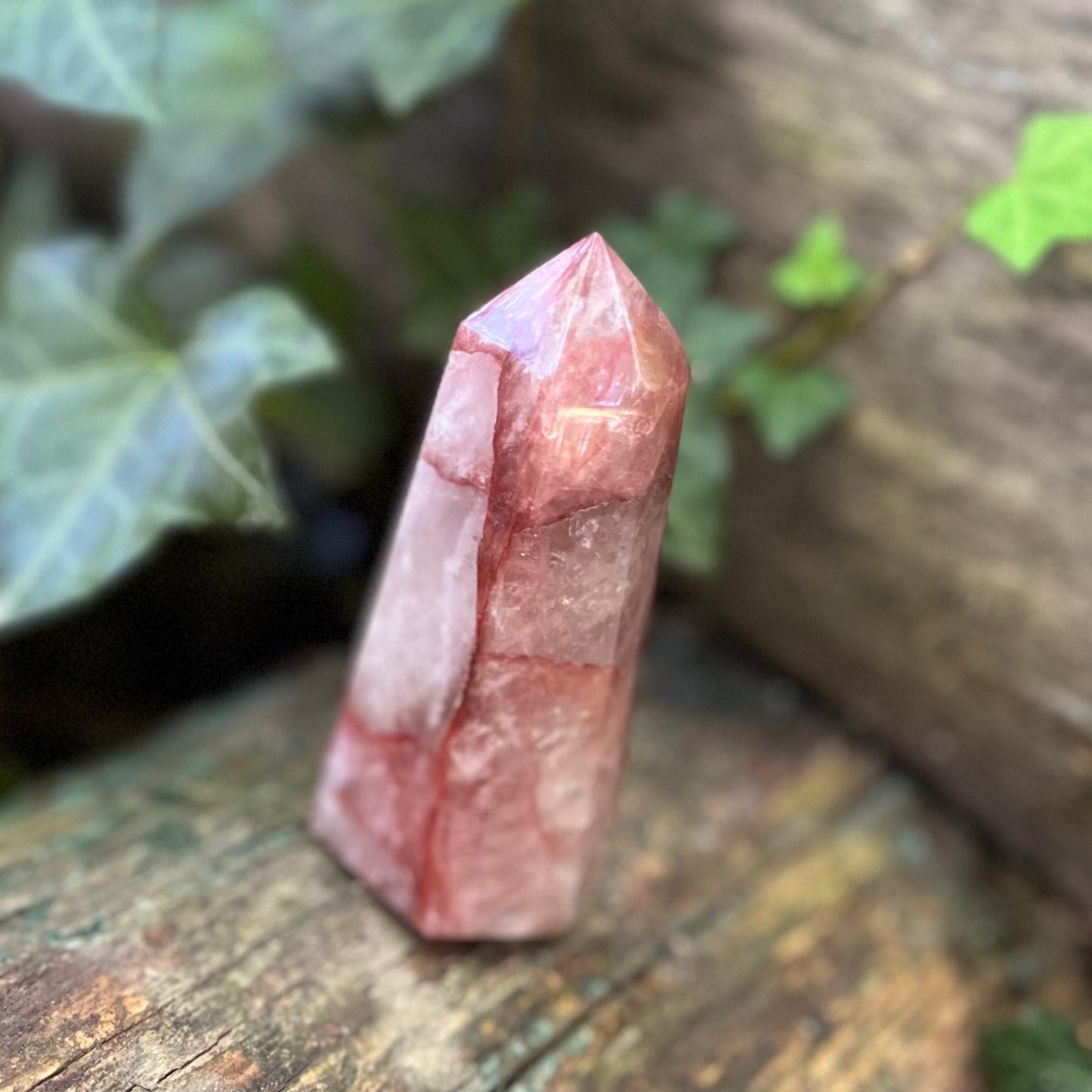 Pointe Quartz hématoïde rouge - 240g