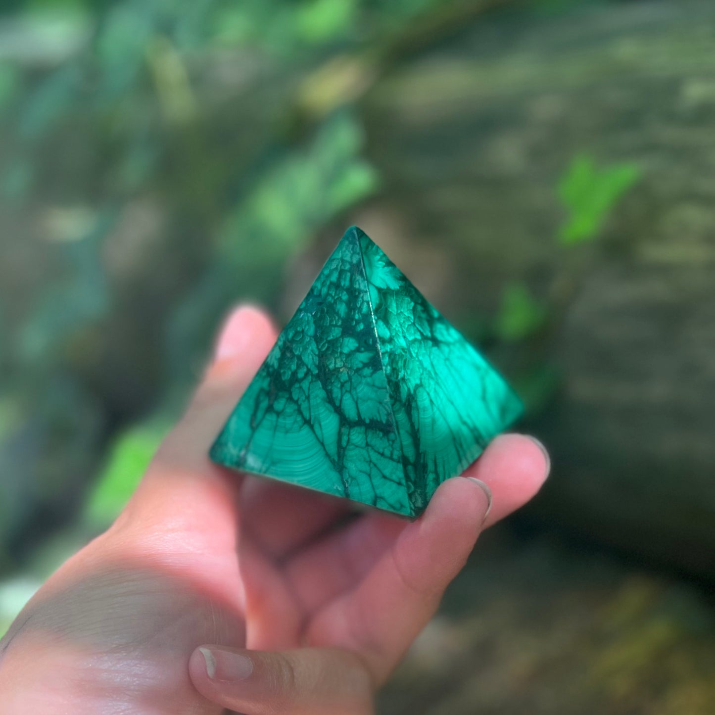 Pyramide Malachite naturelle - 70g