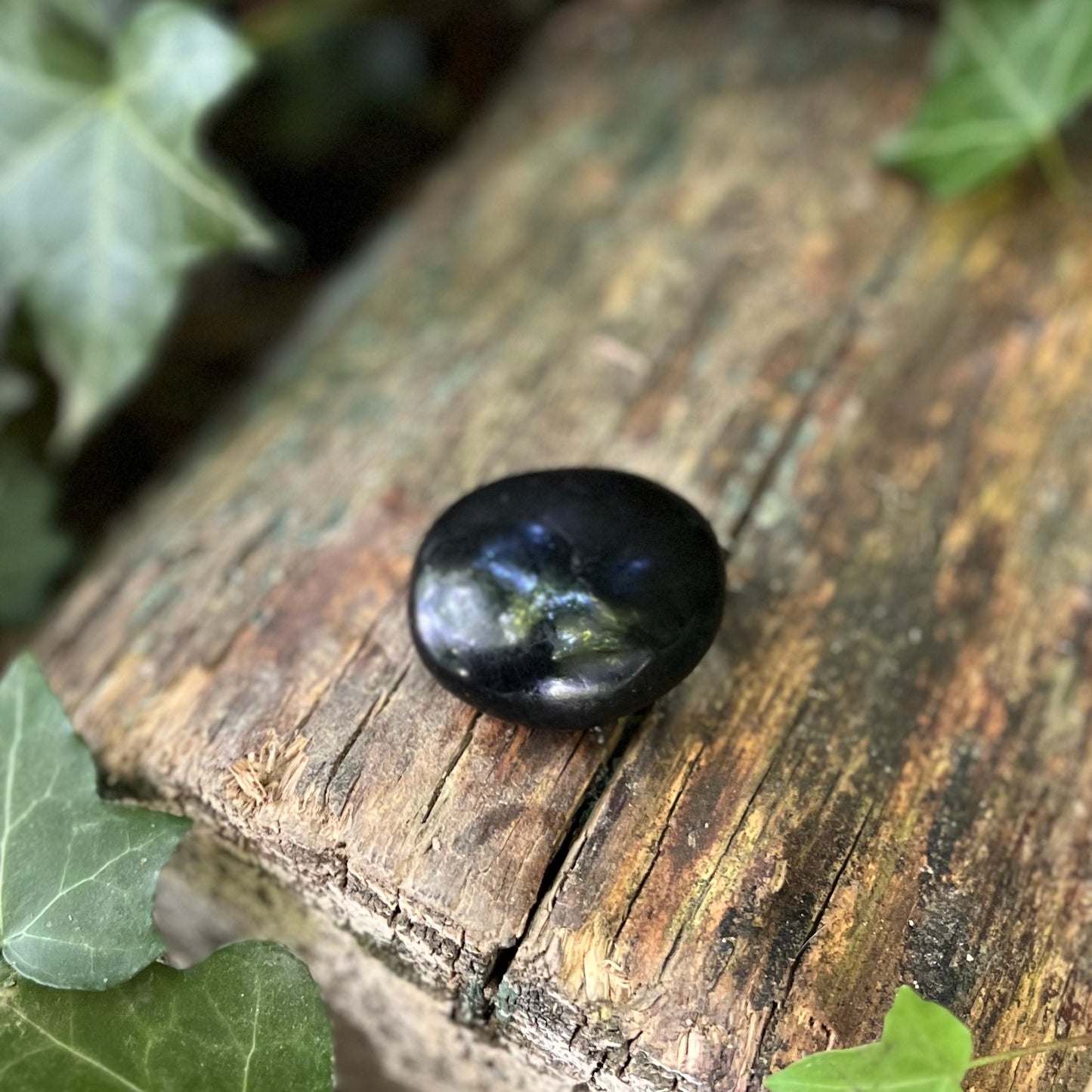 Galet Tourmaline noire - 40 à 60g