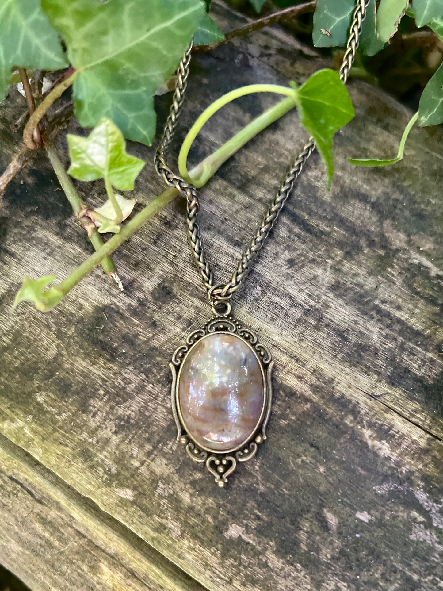 Collier Elfique - Agate indienne - Cabochon ovale