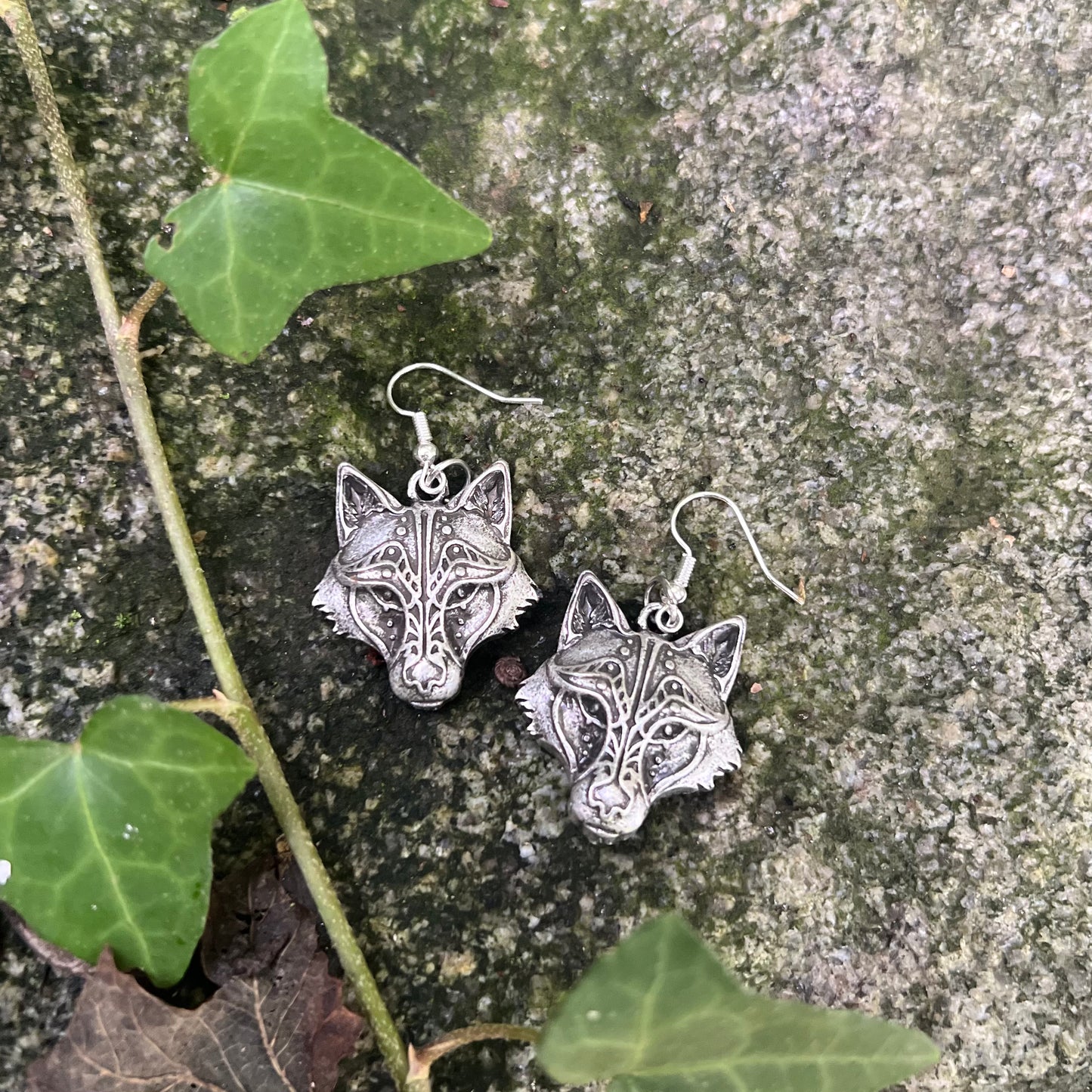 Boucles d’oreilles Loup