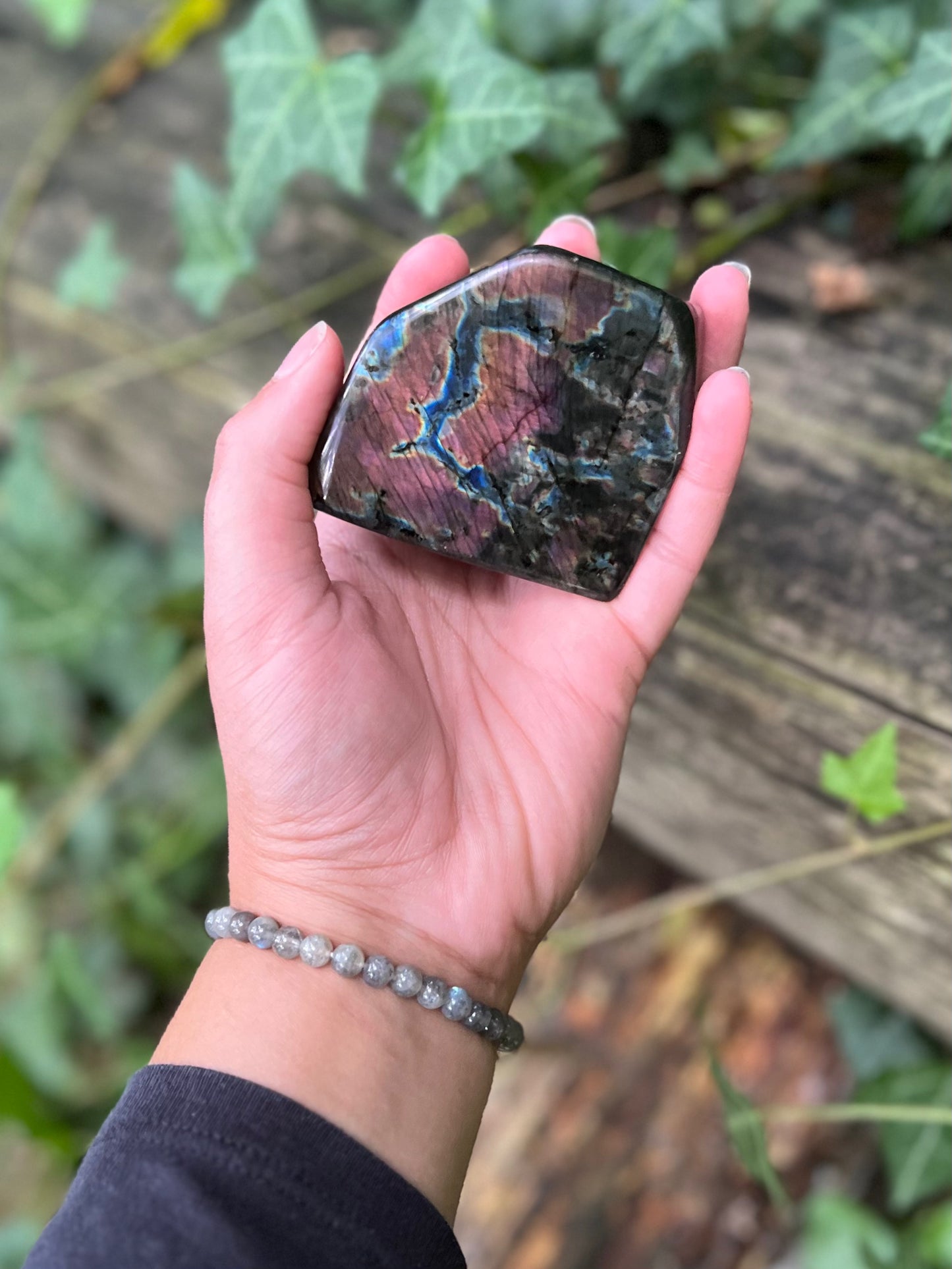 Forme libre Labradorite Spectrolite - 388g